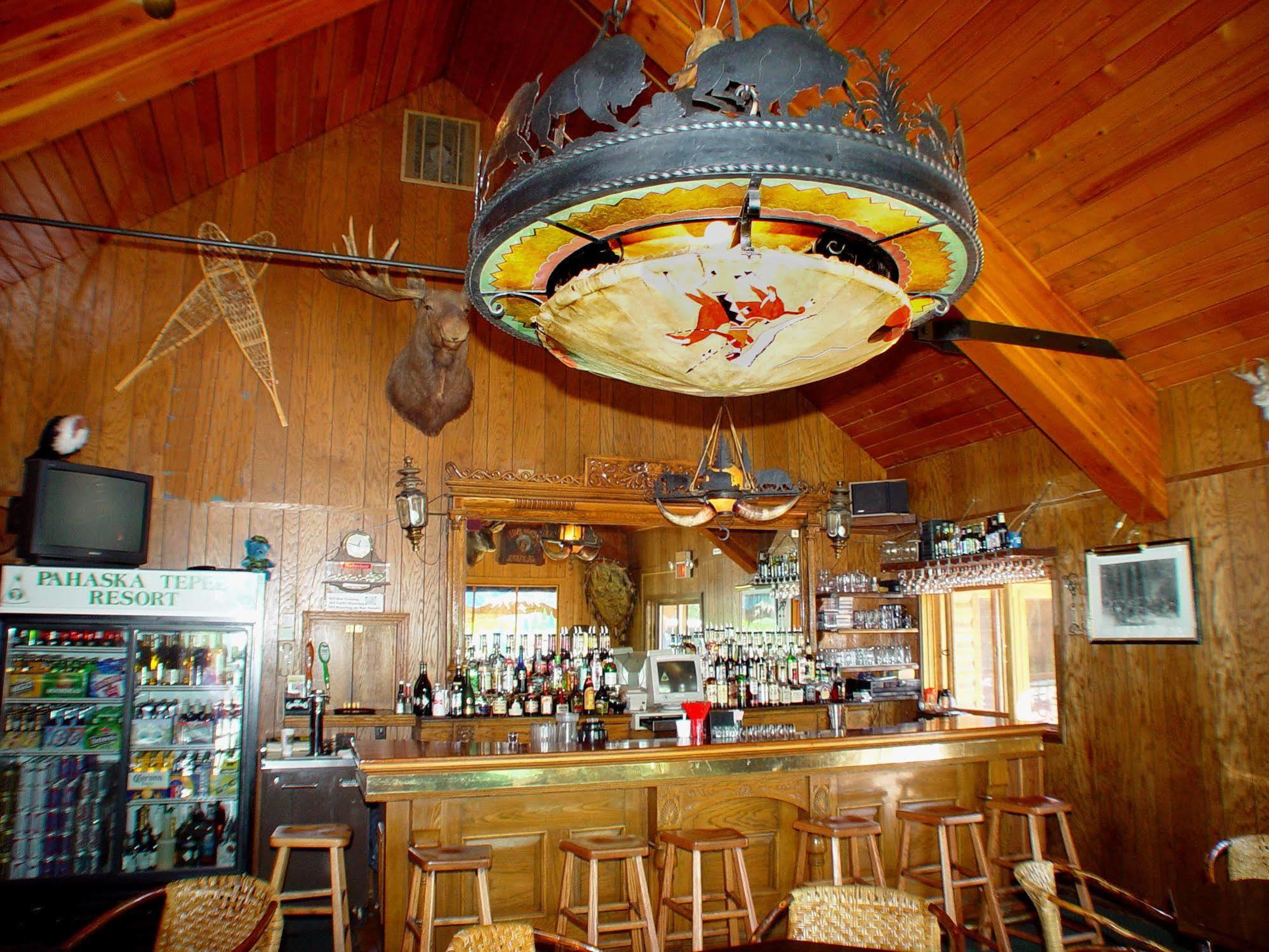 Pahaska Tepee Resort Cody Luaran gambar